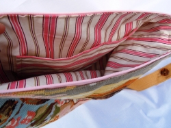 Shoulder bag girl hat